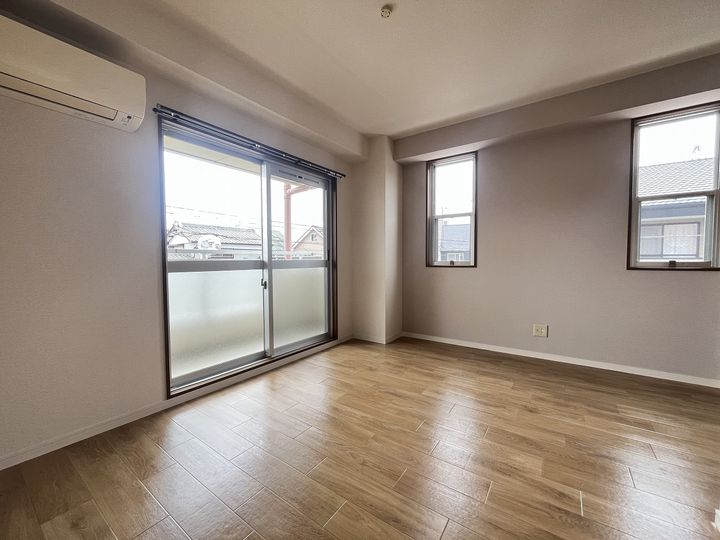 アビテ・ナポール210の居間