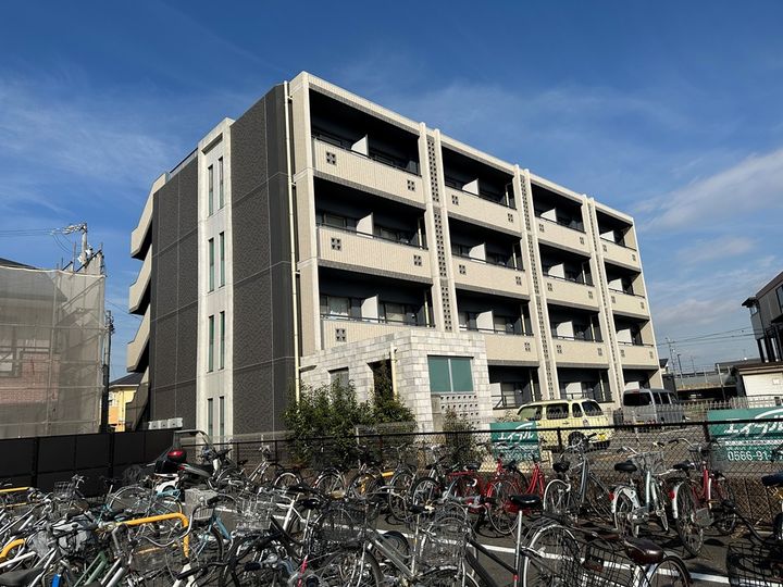 ノーブルスクエア408の外観