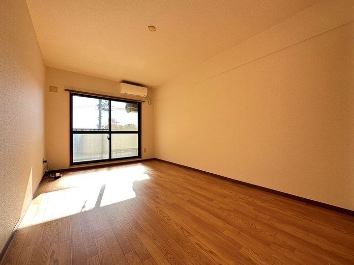 A・CITY伊賀新町407の内装