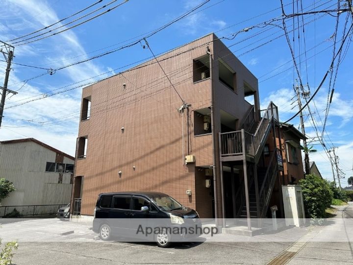 SUNRIVER UNO201の外観