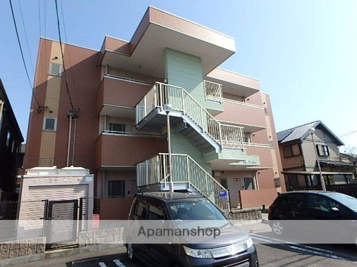 アムールTORII202の外観