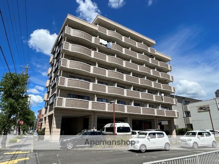 FOUR SEASONS203の外観