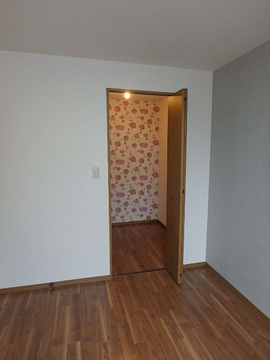 ハイカムール北浦203の内装