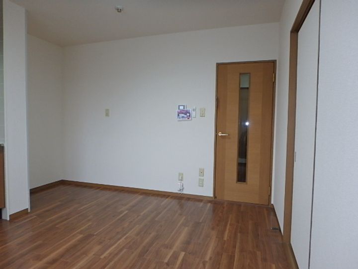 ハイカムール北浦203の内装