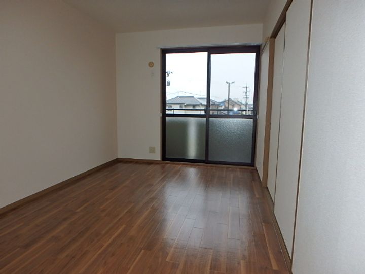 ハイカムール北浦203の内装