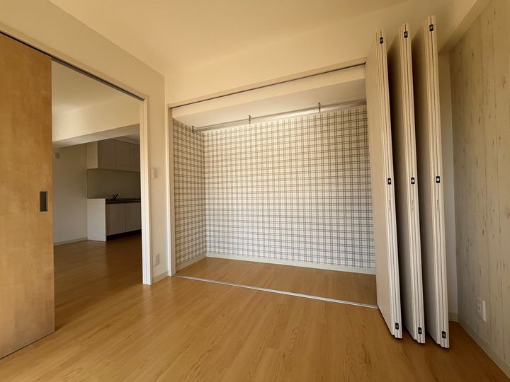 ロイヤル桐華103の内装