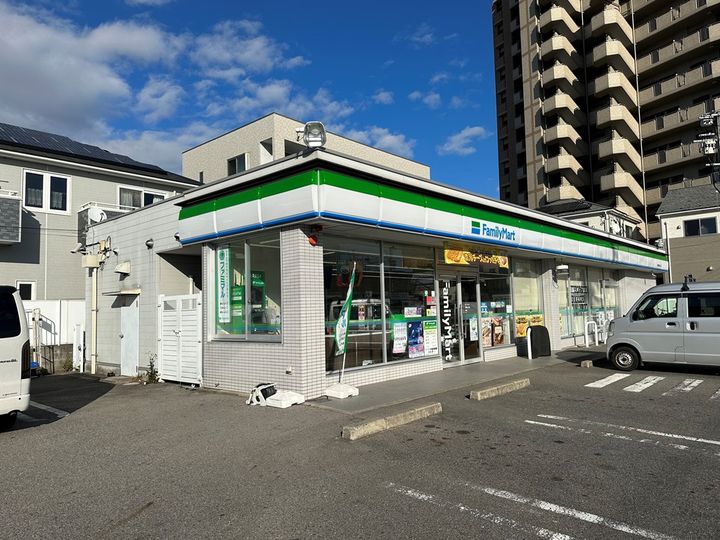 ウインディア井田102の周辺