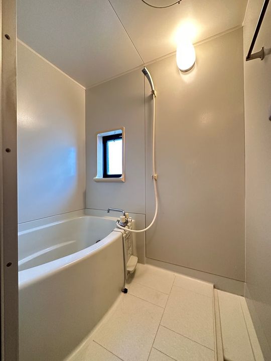 ウインディア井田102の風呂