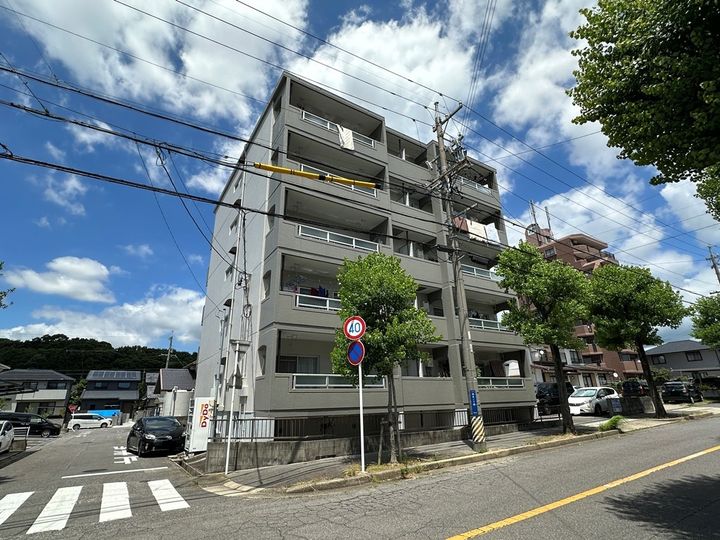 第3 三浦ハイツB-4の外観