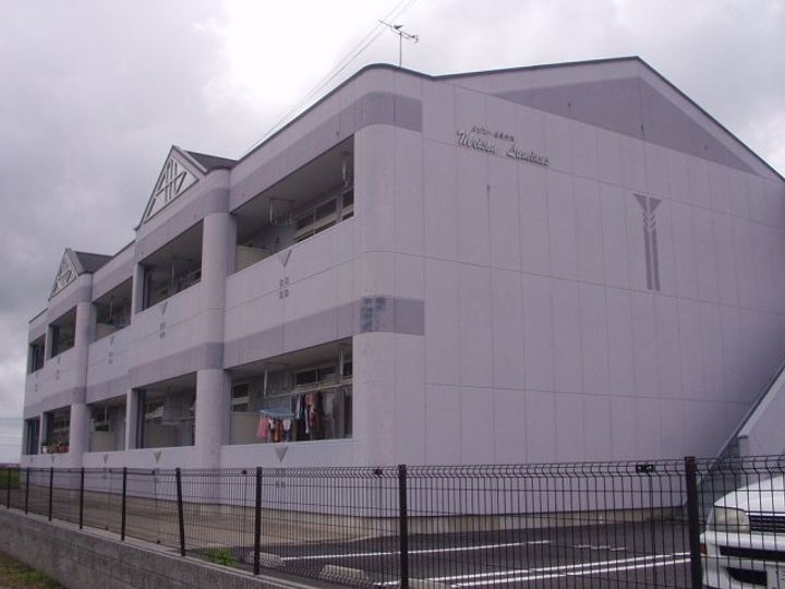 メゾンルミナス202の外観