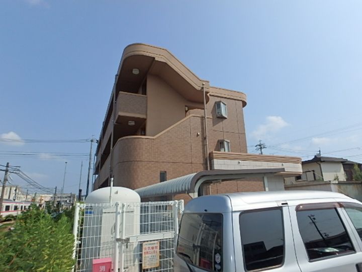 アルバ・美合の外観