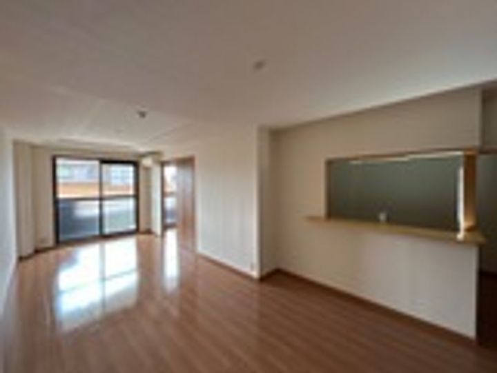 サンタガーデン202の居間