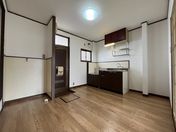 コスモハイツA102の内装