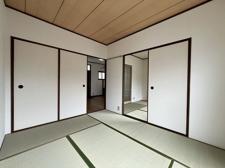 コスモハイツA102の内装