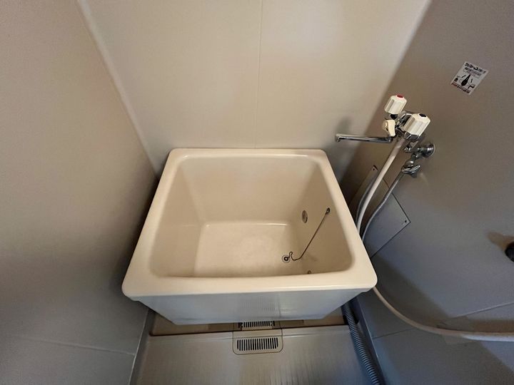 コスモハイツA102の内装