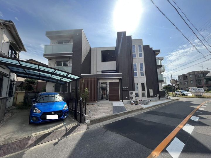 POTEAU DU 南屋敷103の外観