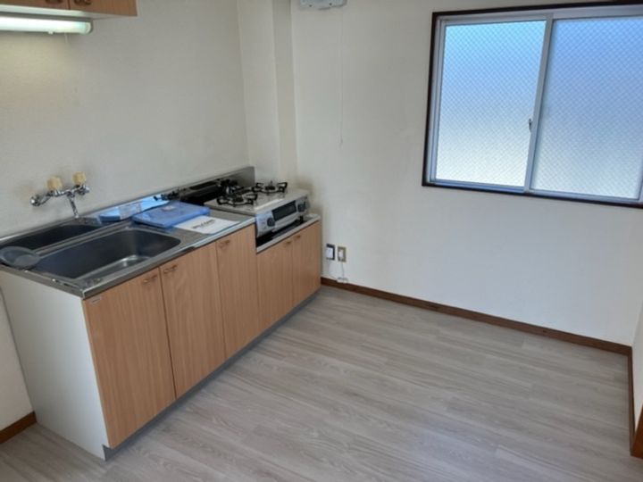 コーポすずき A棟302の居間