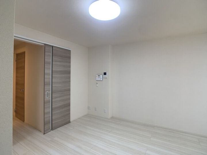 ジュネス和(カズ)の居間