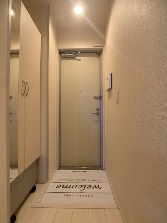 ラルーチェ310の玄関