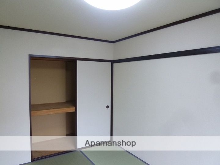 ライトハイツH棟の内装