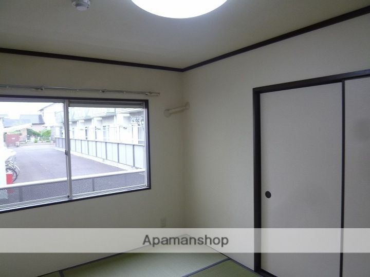 ライトハイツH棟の内装