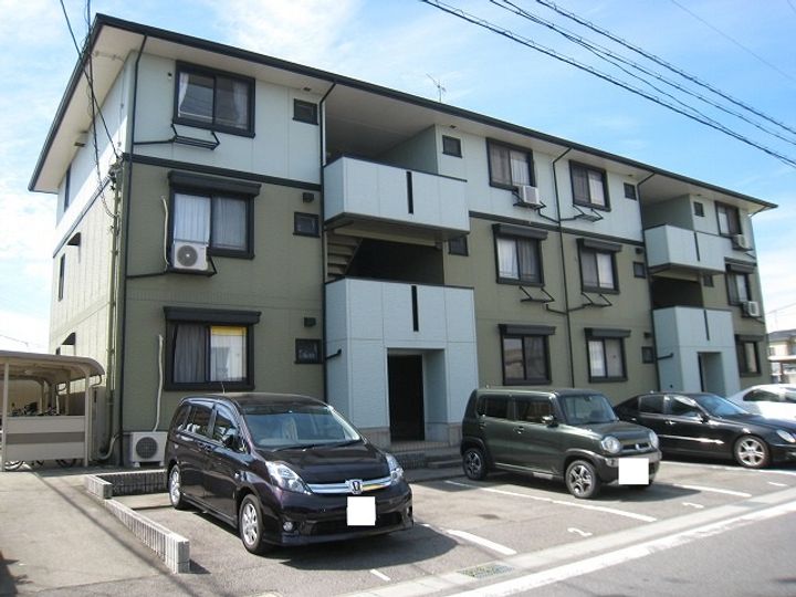 ハイカムール北浦203の外観