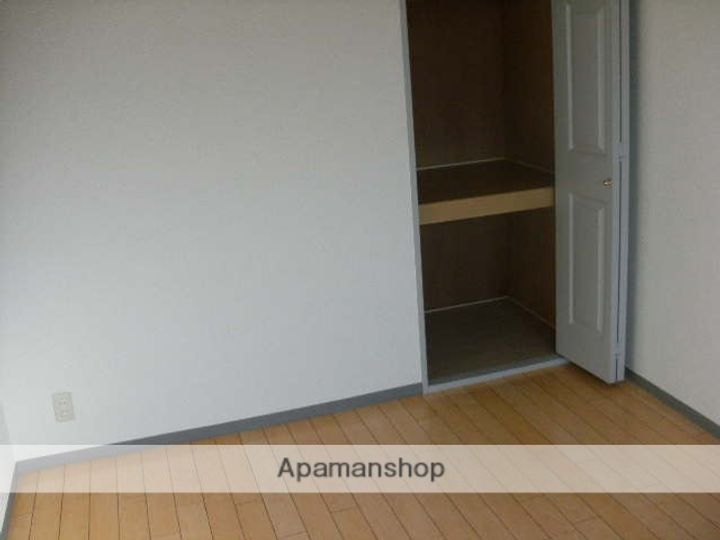 愛知県一宮市水落町の賃貸マンションの内装