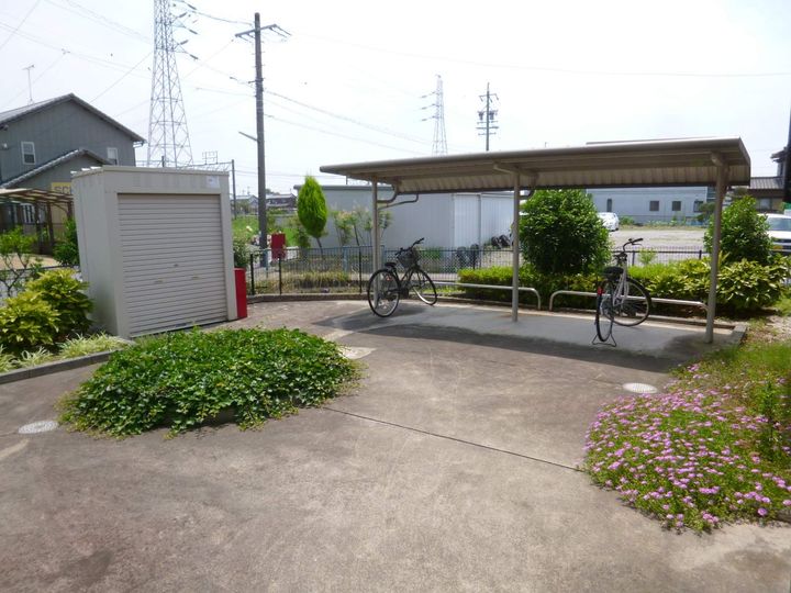 ベル メゾンの周辺