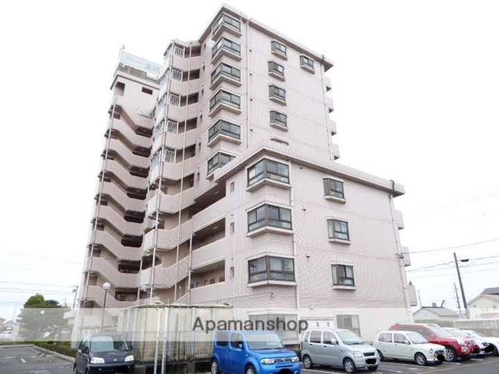 グランメゾン金城の外観