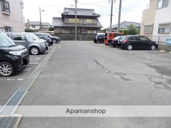 グランメゾン金城の周辺