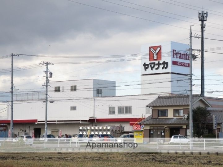 ウィズユー苅安賀の周辺