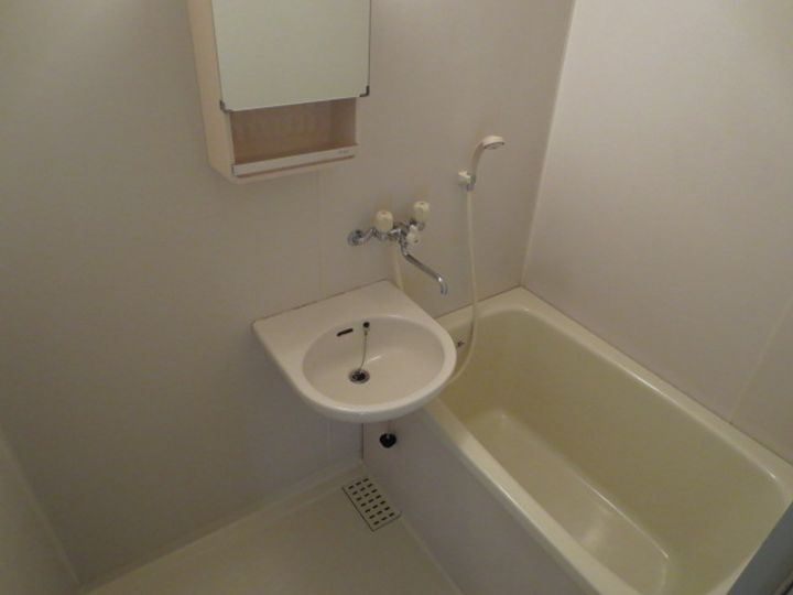 ブルーハイツ森C棟の風呂