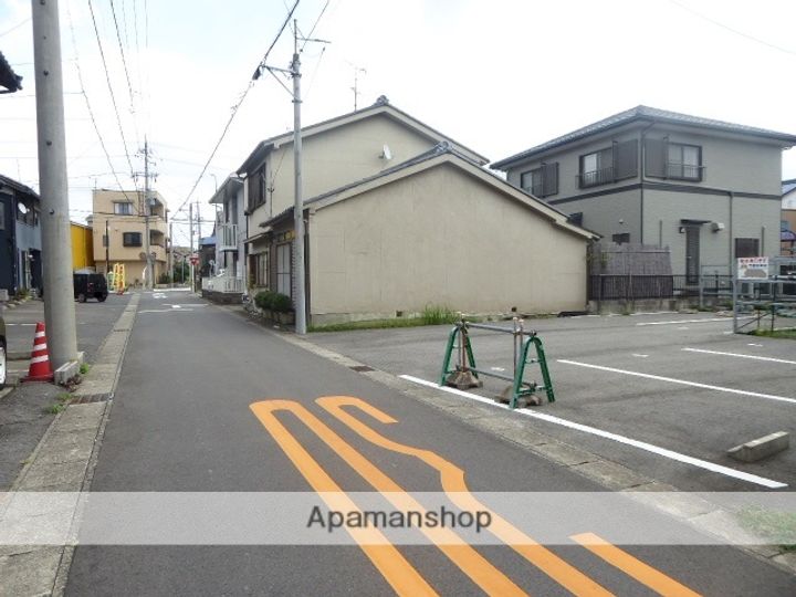 ツーペアーの周辺