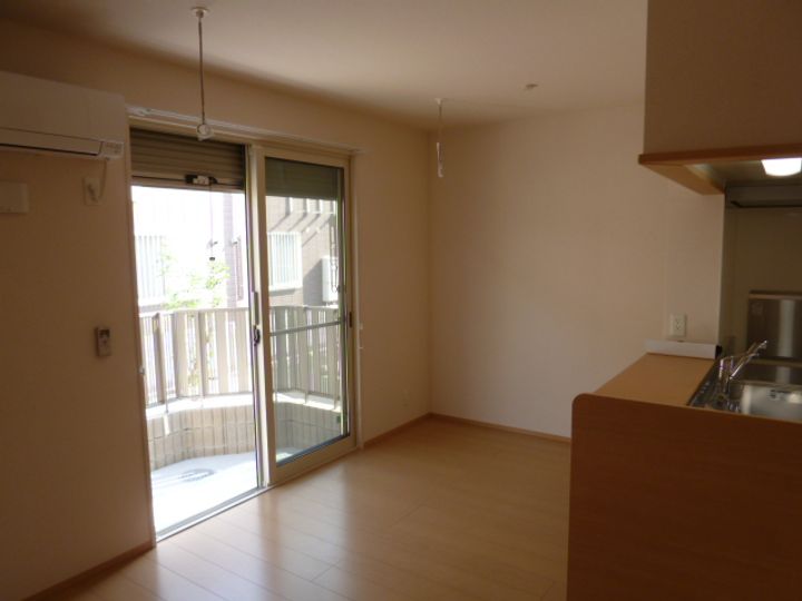 ルピナスの居間