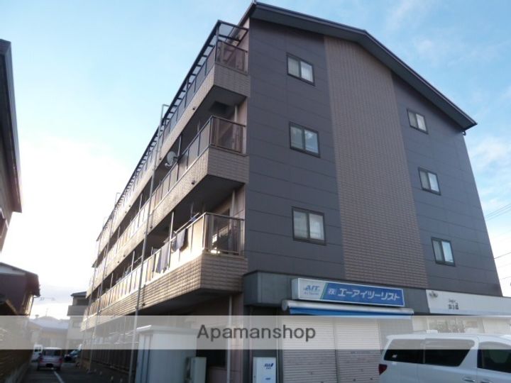 愛知県一宮市大和町妙興寺字坊ケ池の賃貸マンションの外観