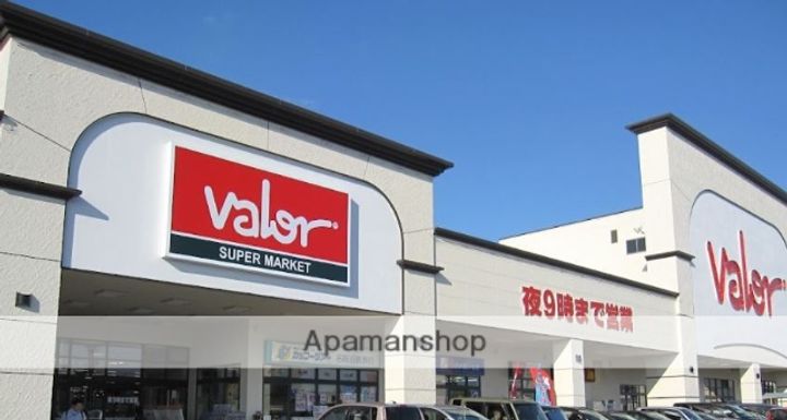 ルミエールEの周辺