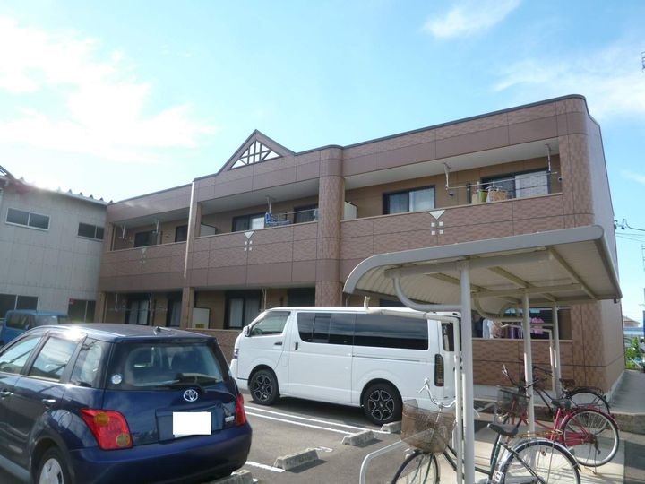 クオリティ パレスの外観