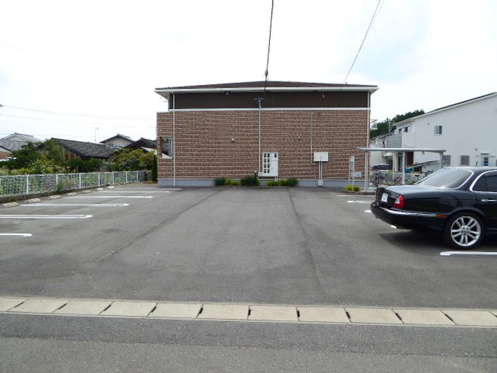 タウン宮東の外観