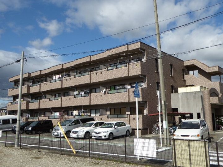 コンフォート末広の外観
