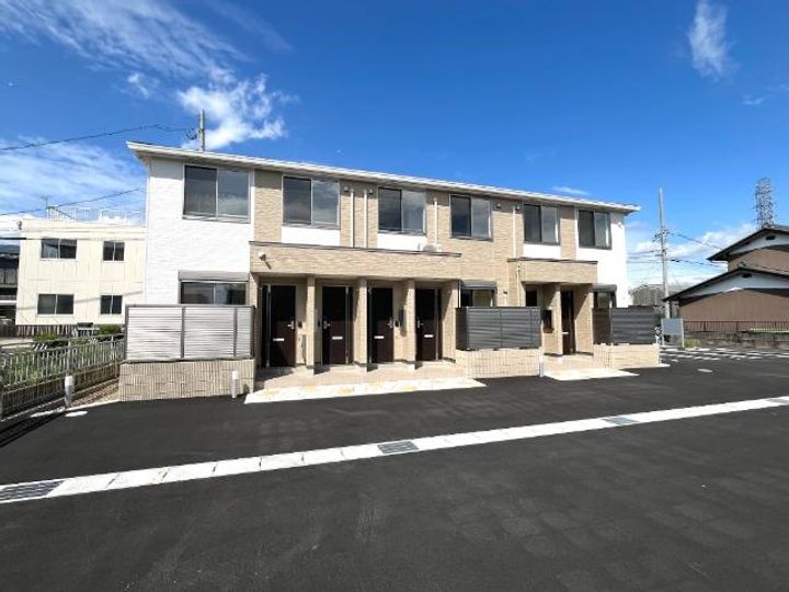 コンフォール門間Aの外観