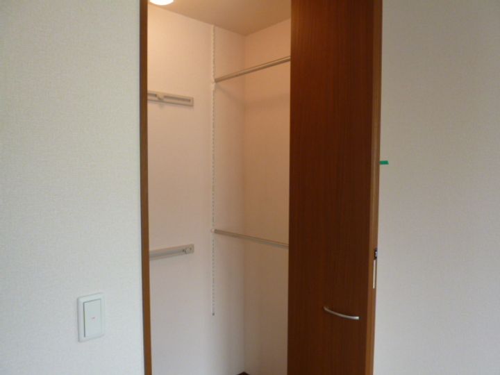 ロンドリーナのその他画像