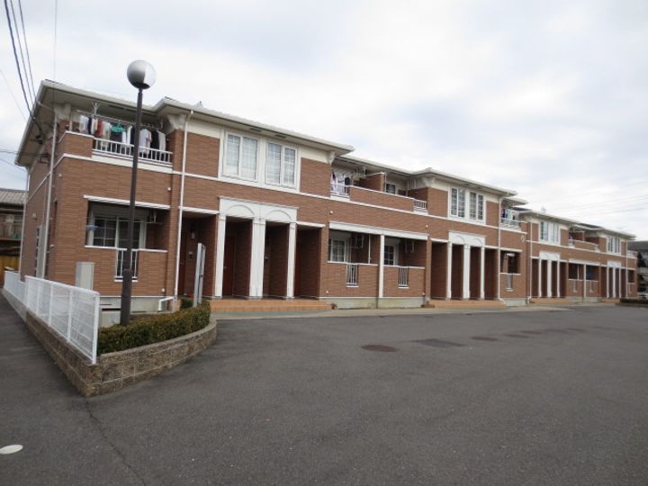 ルルーディアBの外観