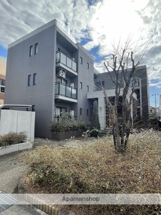 愛知県名古屋市北区楠4丁目の賃貸マンションの外観