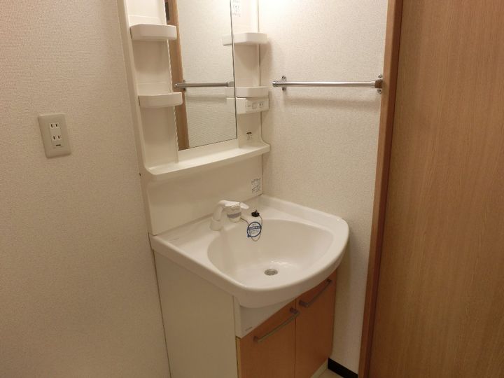愛知県名古屋市北区三軒町の賃貸マンションのその他画像