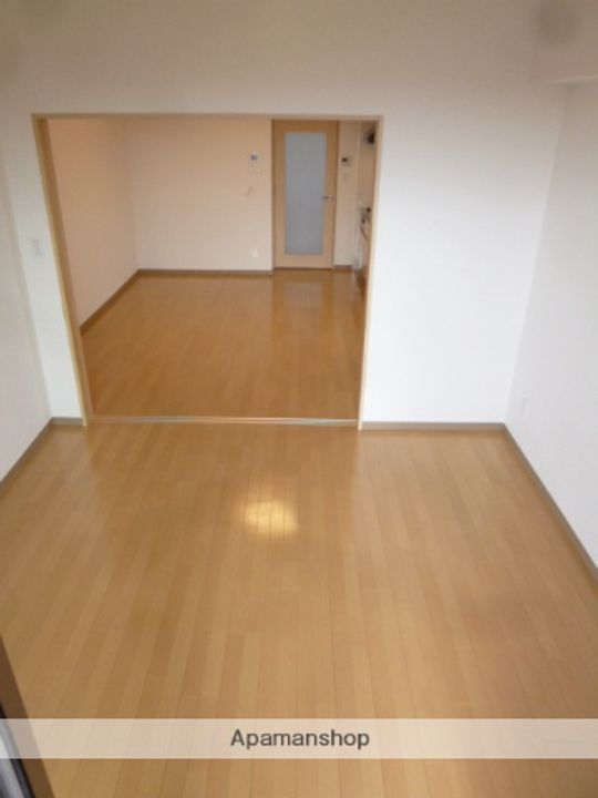 愛知県名古屋市北区若葉通1丁目の賃貸マンションの内装