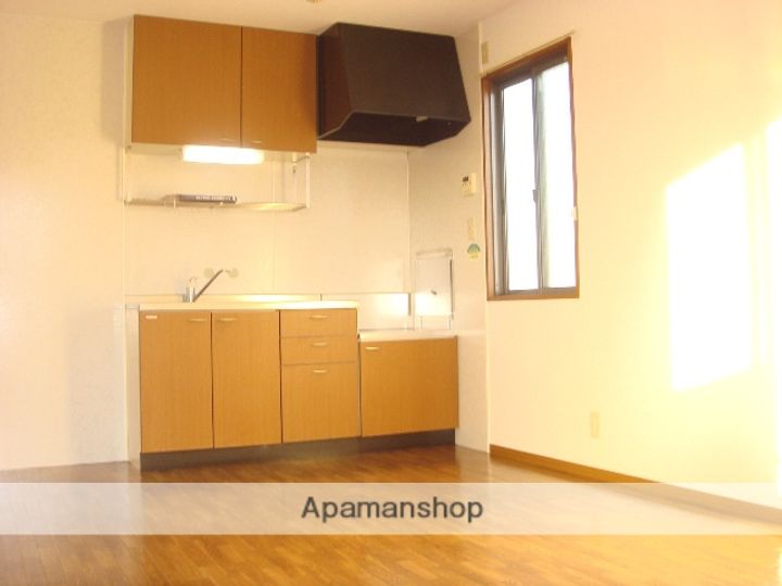 愛知県名古屋市北区楠味鋺2丁目の賃貸アパートの居間