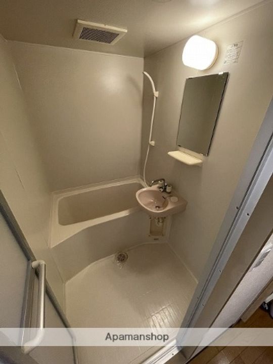 ブルージュ大曽根の風呂