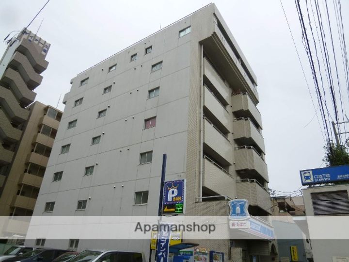 愛知県名古屋市北区志賀本通2丁目の賃貸マンションの外観