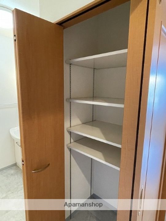 愛知県名古屋市北区山田4丁目の賃貸マンションの内装