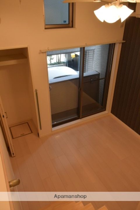 愛知県名古屋市北区金城町2丁目の賃貸アパートの居間